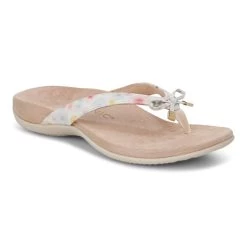 Womens Vionic Bella Toe Post Sandal In Cream